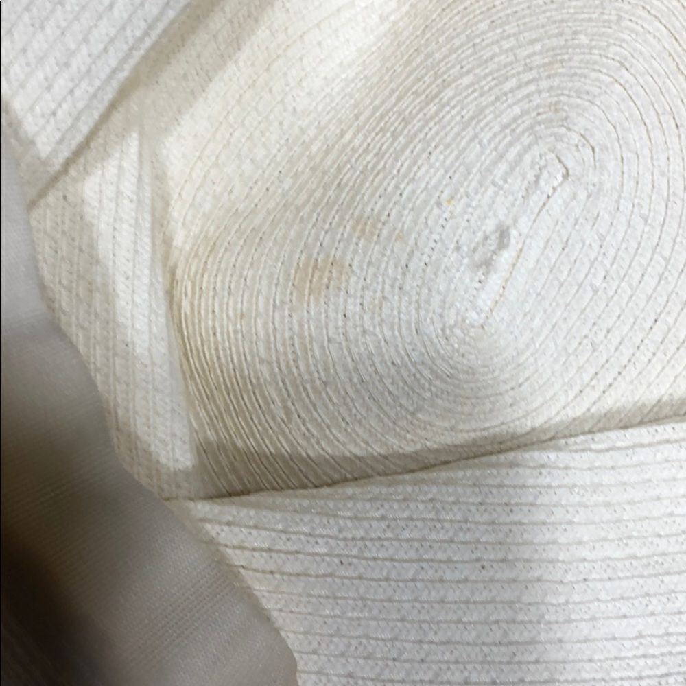 Used floppy hat. White - Picture 4 of 8